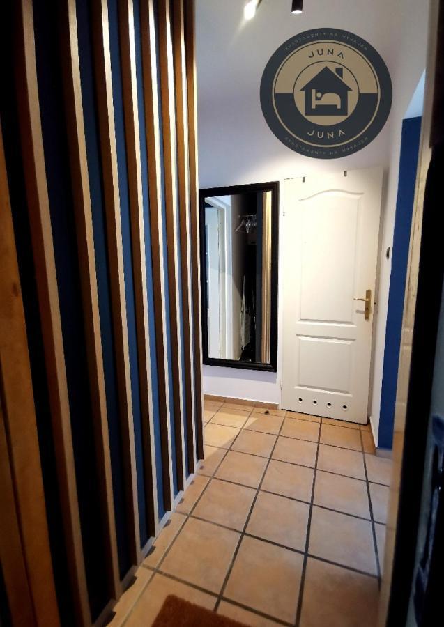 Juna - Nowoczesny Apartament W Centrum Z Widokiem Na Park Pruszków Eksteriør billede